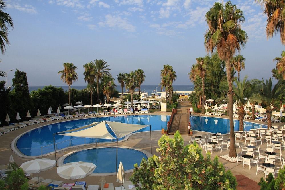 Club Kastalia Holiday Village Konaklı Kültér fotó